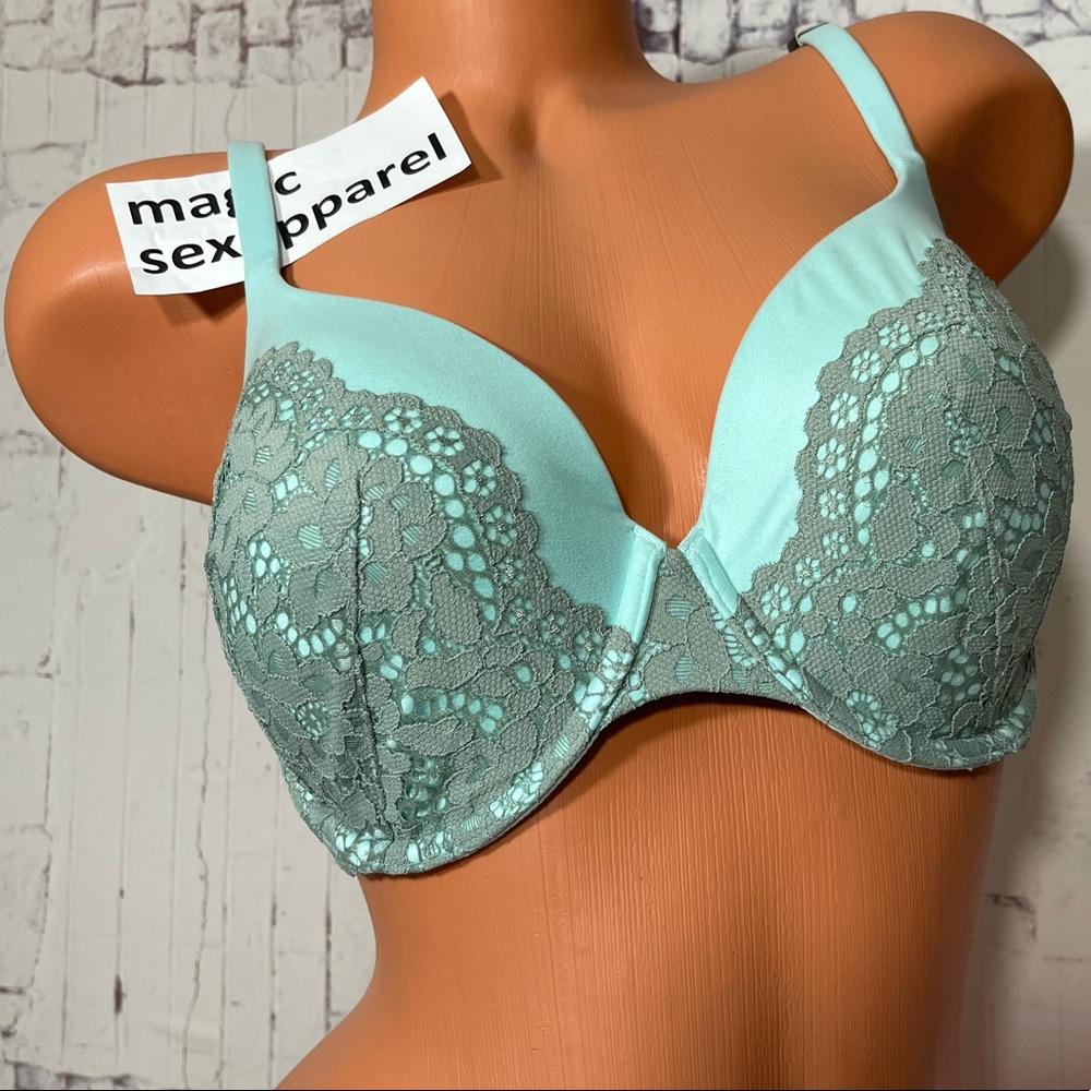 VS 34DD BODY BY VICTORIA PERFECT COVERAGE BRA LACE